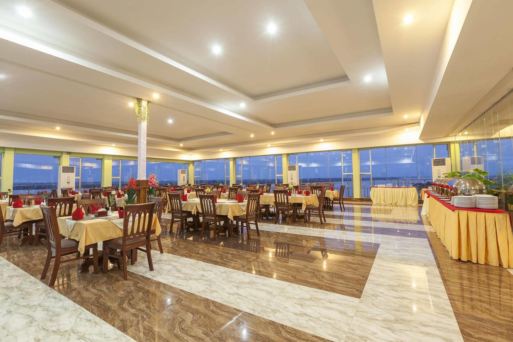 High Sky Hotel Phnompenh Exteriér fotografie