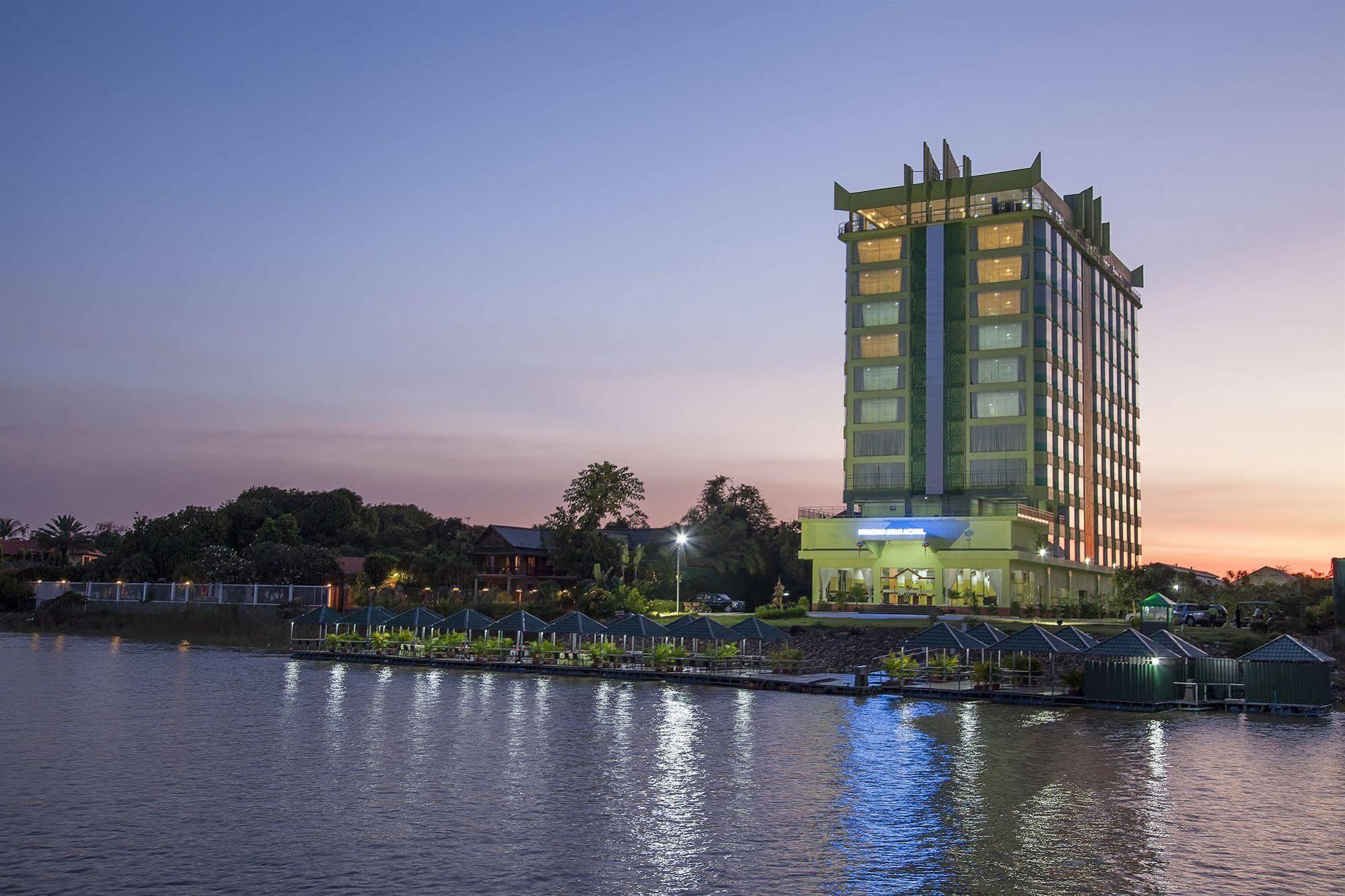 High Sky Hotel Phnompenh Exteriér fotografie